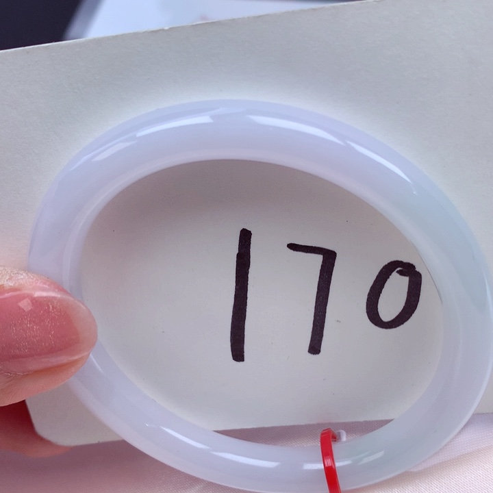 翡翠手镯（贵妃镯）未镶嵌翡翠