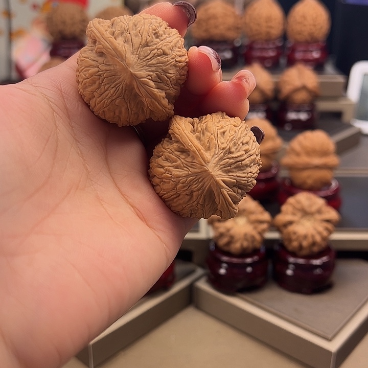 文玩核桃把件41 泥鳅背 t-014