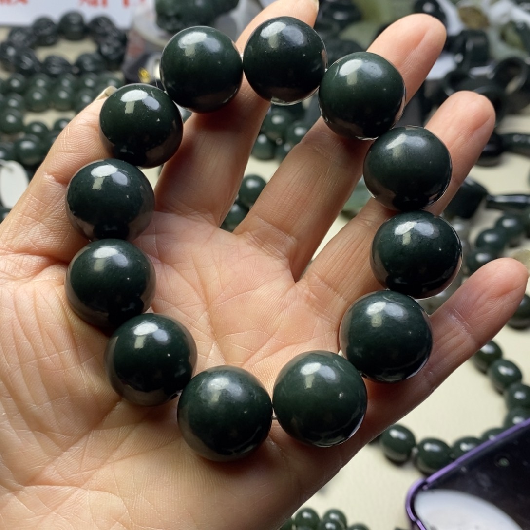 秋***话和田玉未镶嵌手链新疆和田青玉卡20圆珠手串