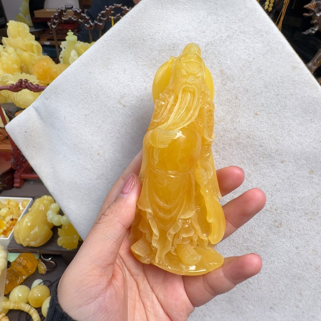 蜜蜡未镶嵌珠宝奇石