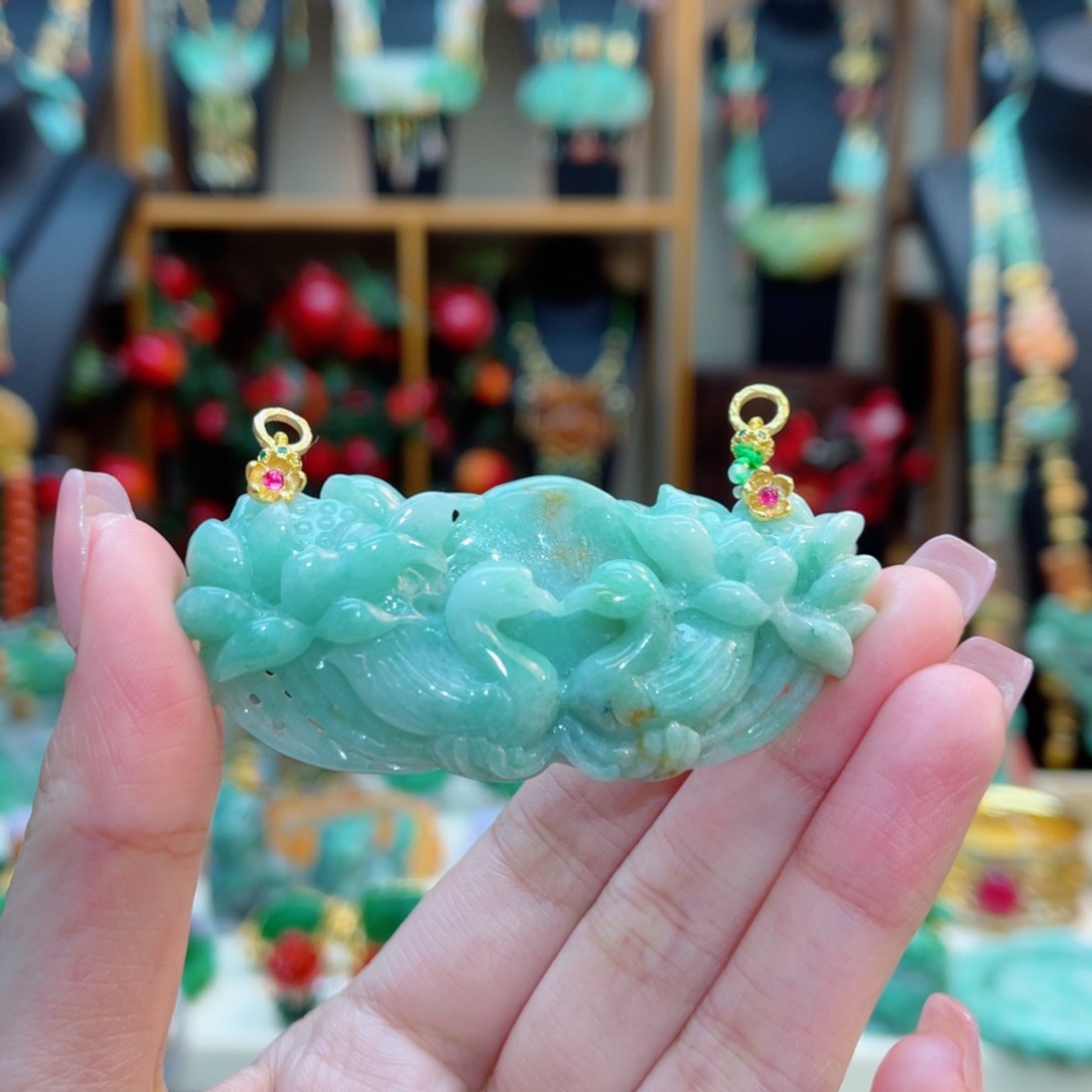 翡翠颈饰合金48小时鉴赏期