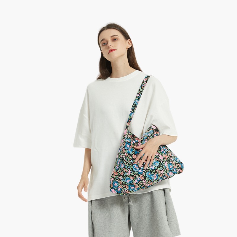 BIKKIE黑色大花花-简约小众品牌 复古风撞色布包 单肩包 女