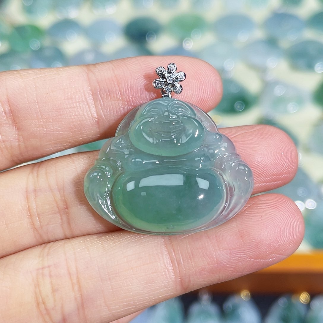 翡翠颈饰18K金镶嵌吊坠