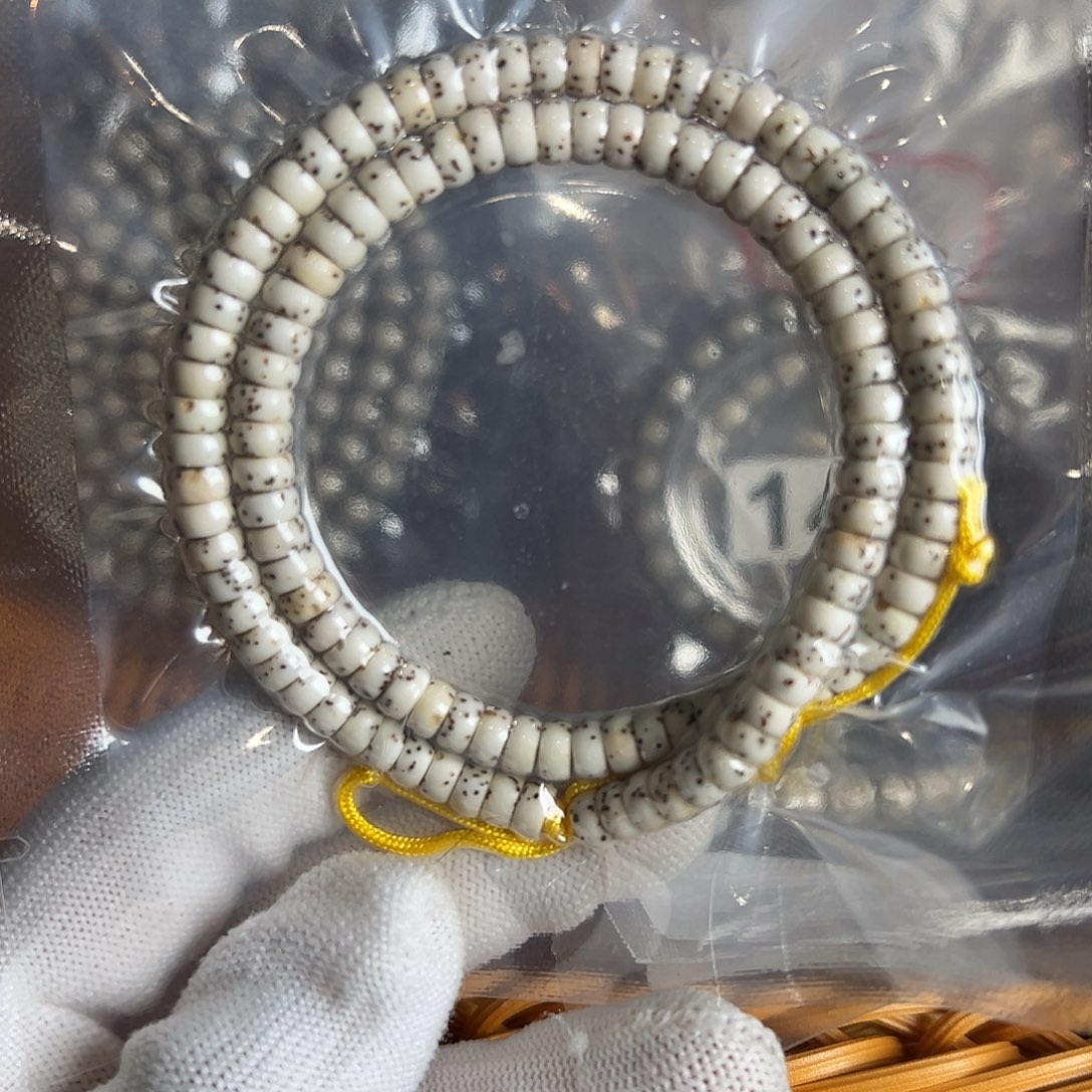 星月菩提吊坠6药片长串微氧化有连星，527