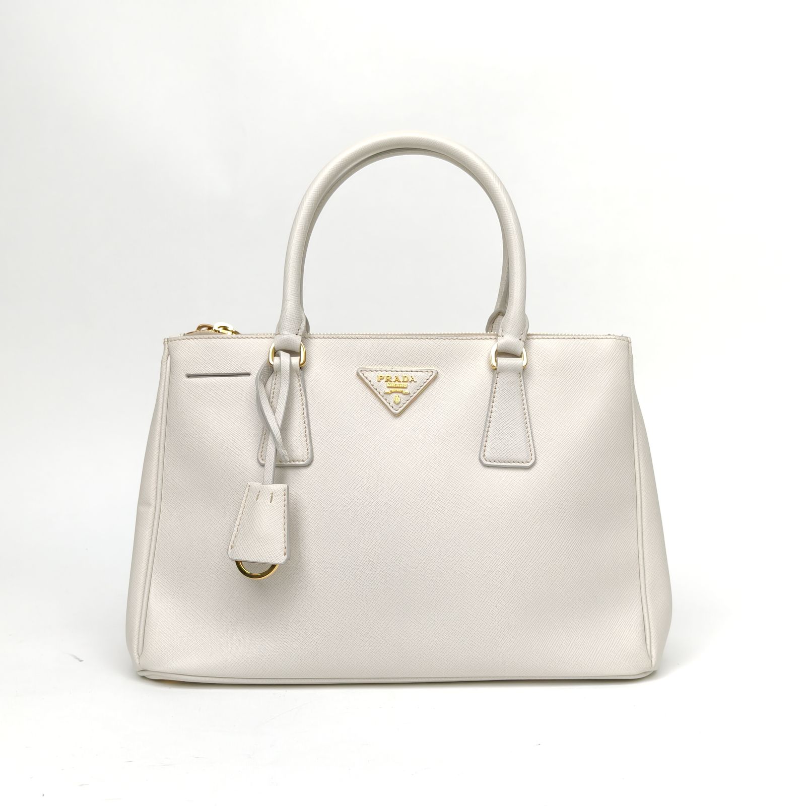 95新 Prada/普拉达 【特价黑黑】杀手包 中号 白色 皮革C 金扣