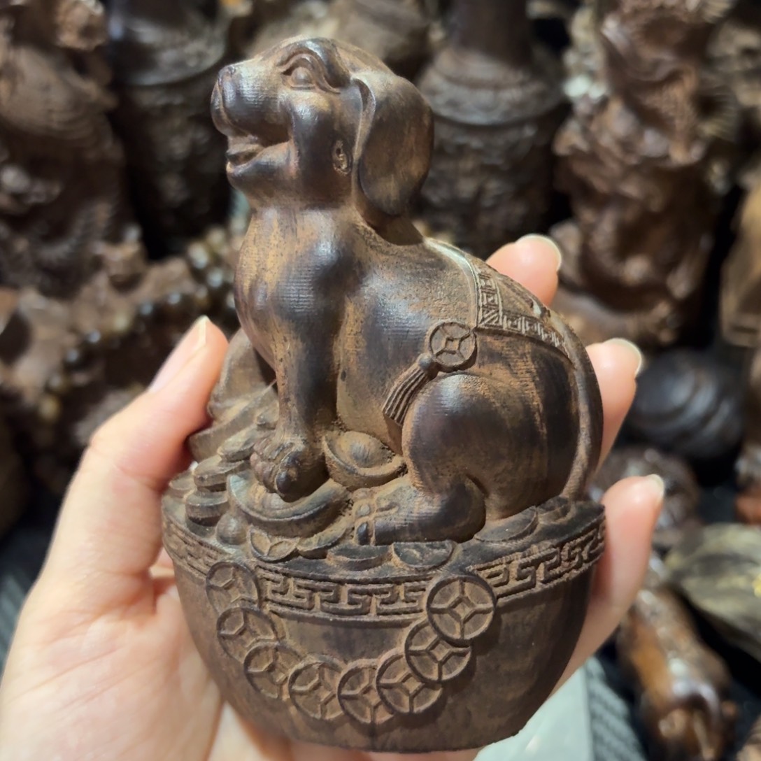 木家居用品摆件等