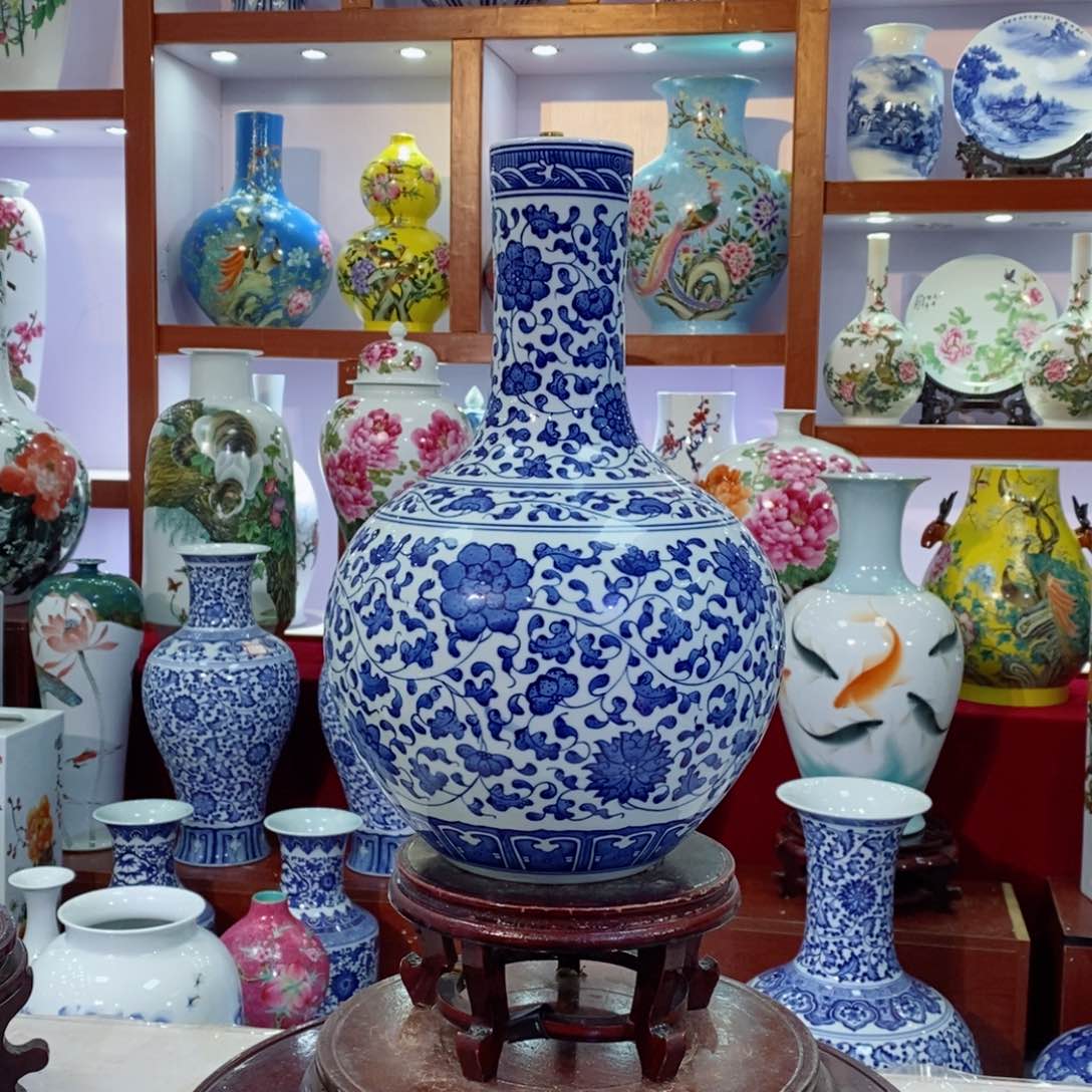 瓷片火****花景德镇手工手绘瓶