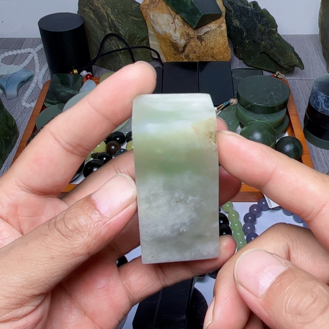 未镶嵌和田玉珠宝半成品