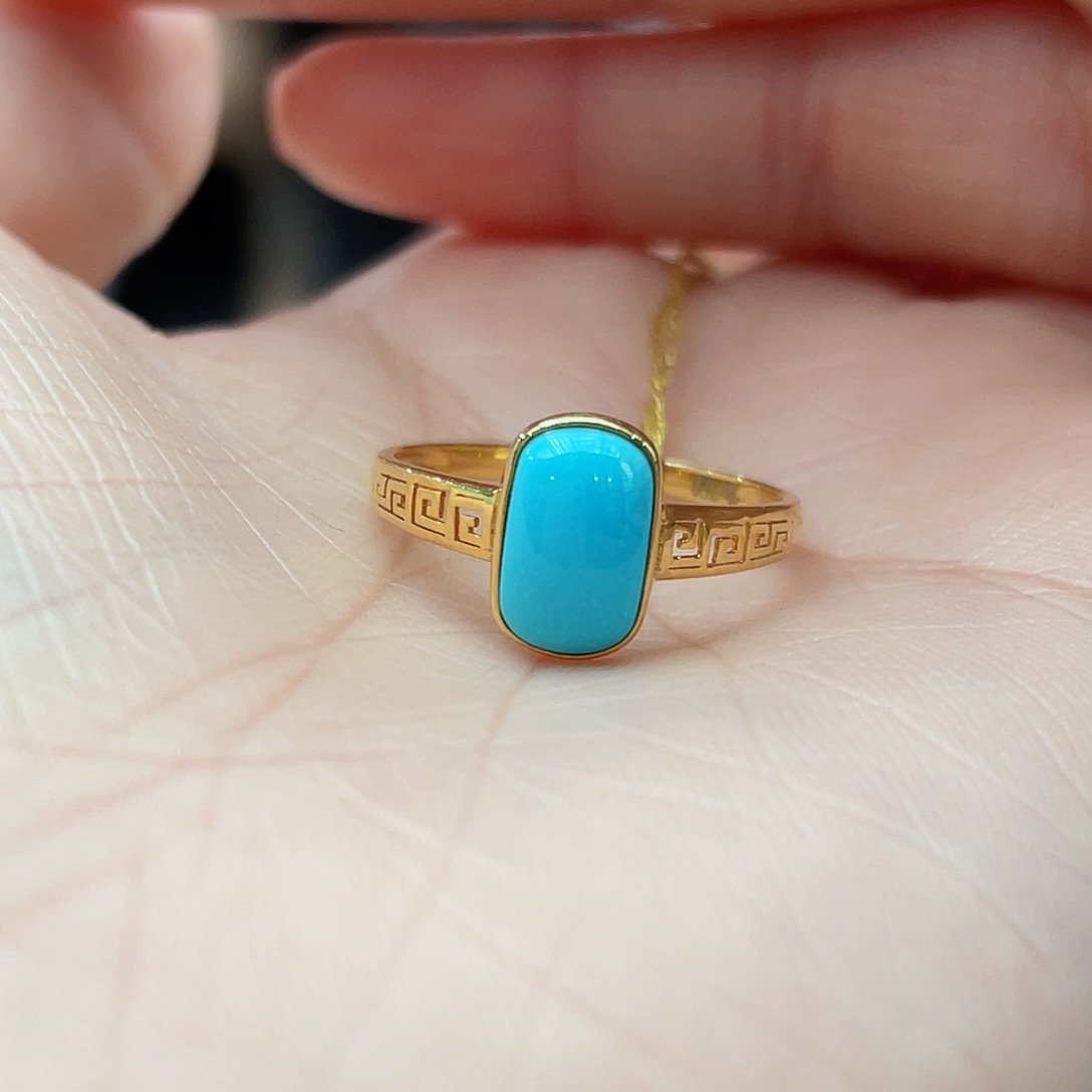 绿松石戒指18K金镶嵌