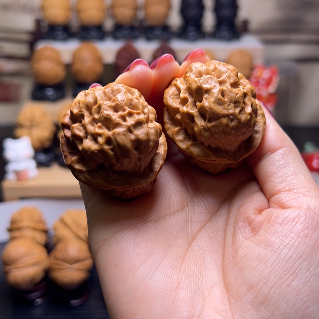 文玩核桃把件玉龙H14