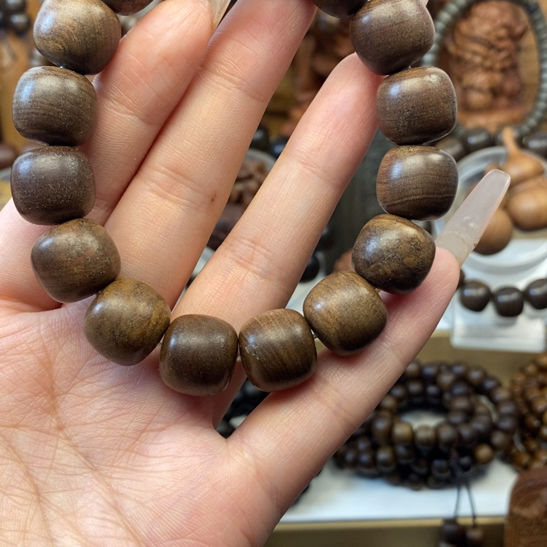 老***、手串/手链檀香木迈索尔老山檀香1314奶香，瑕疵