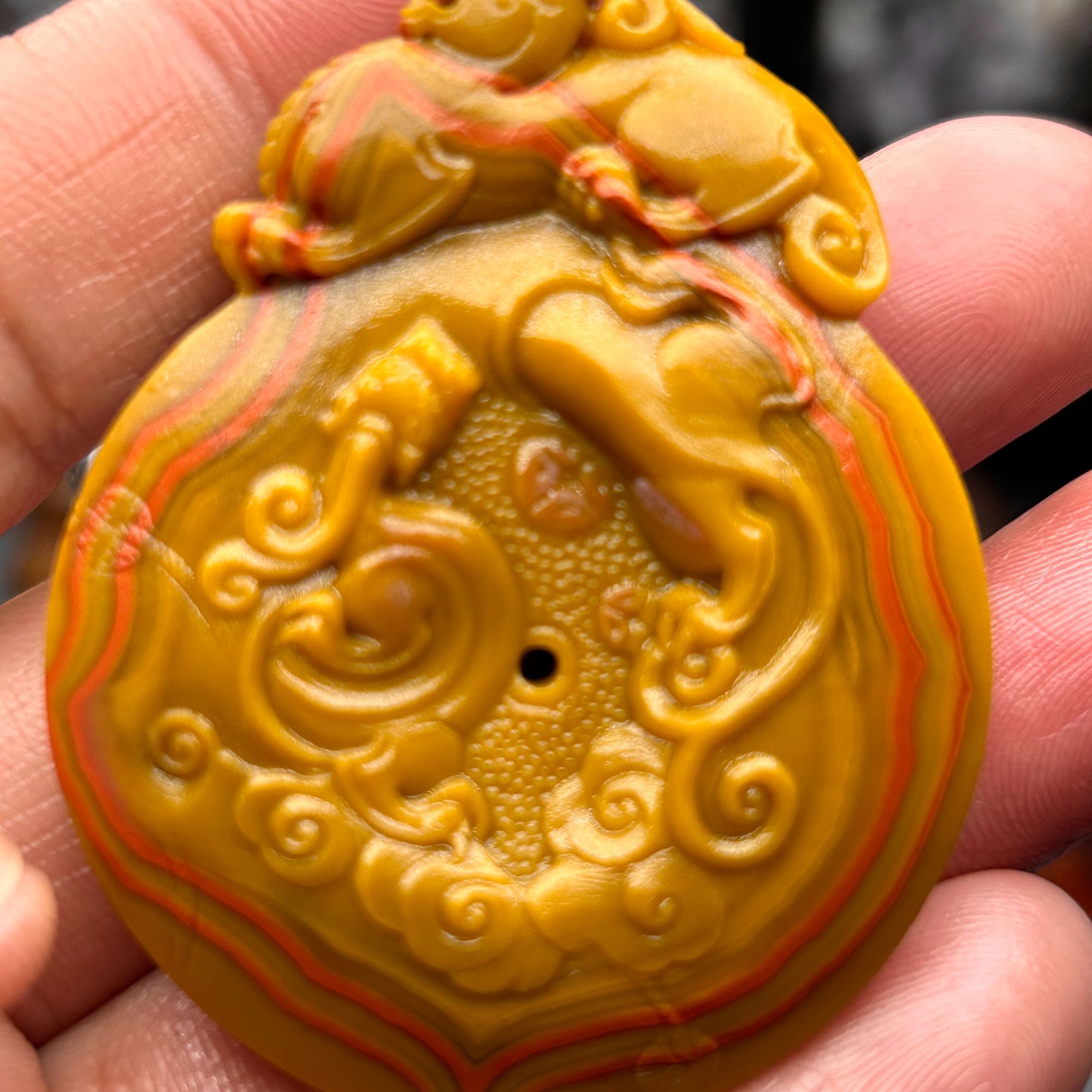 宣化战国红玛瑙刘大湾雕刻挂件