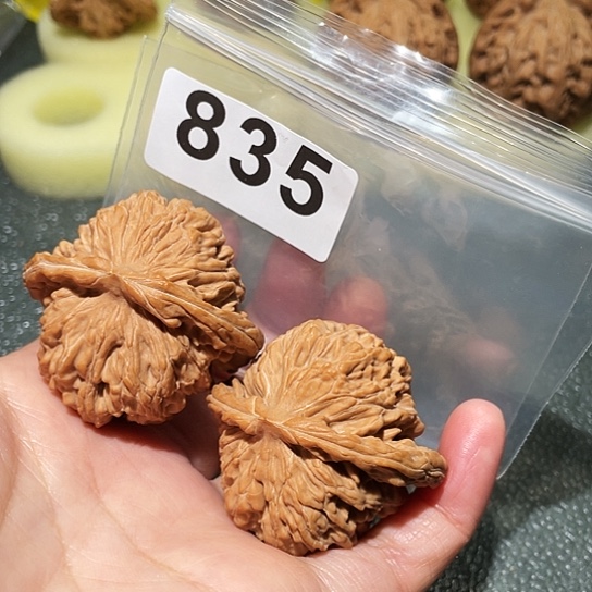 文玩核桃吊坠四座楼43