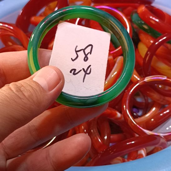 玛瑙/玉髓未镶嵌手镯