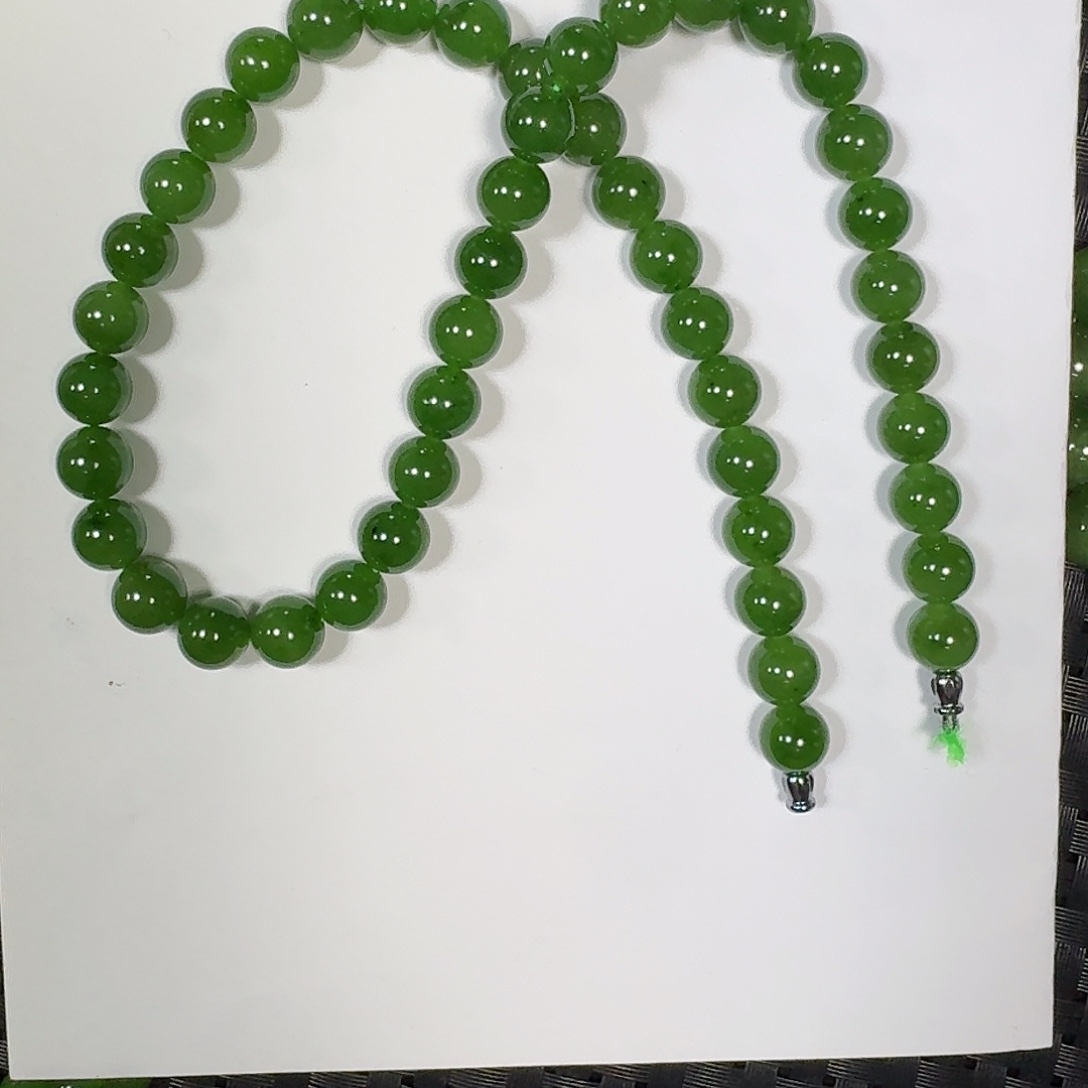 W***e和田玉（碧玉）未镶嵌项链10mm冰阳绿微黑点妈妈链