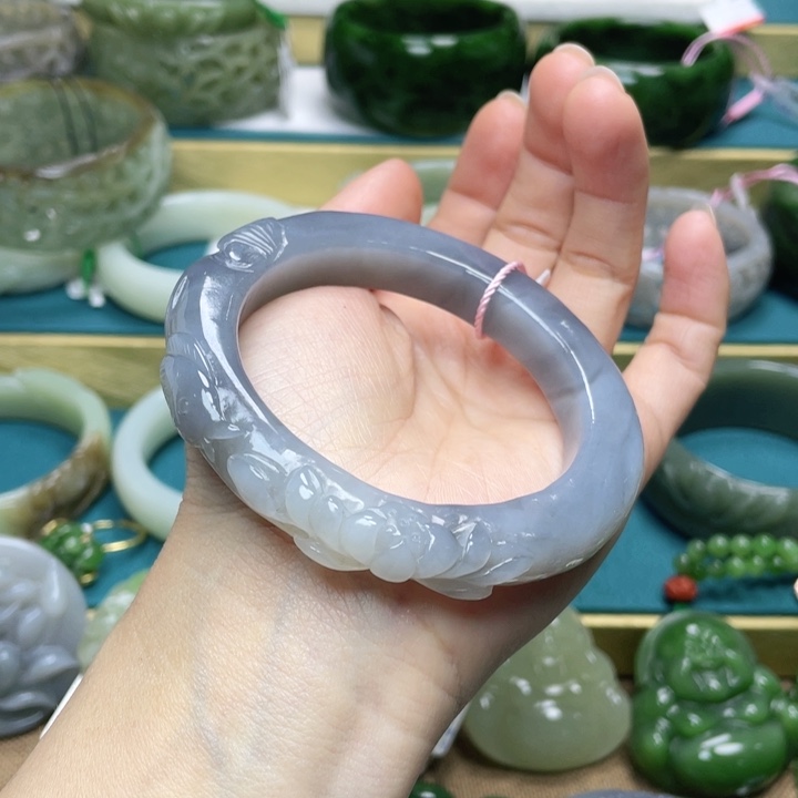 和田玉手镯57圈口 编号73未镶嵌