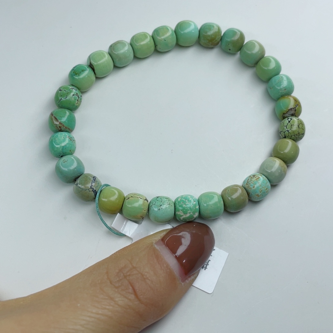 绿松石颈饰未镶嵌