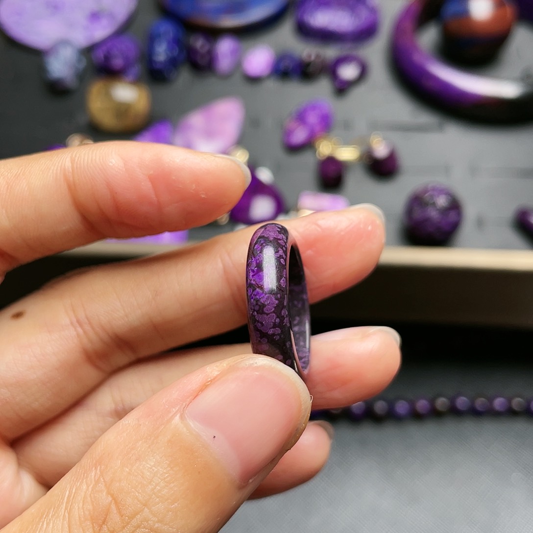 苏纪石（舒俱来）戒指未镶嵌