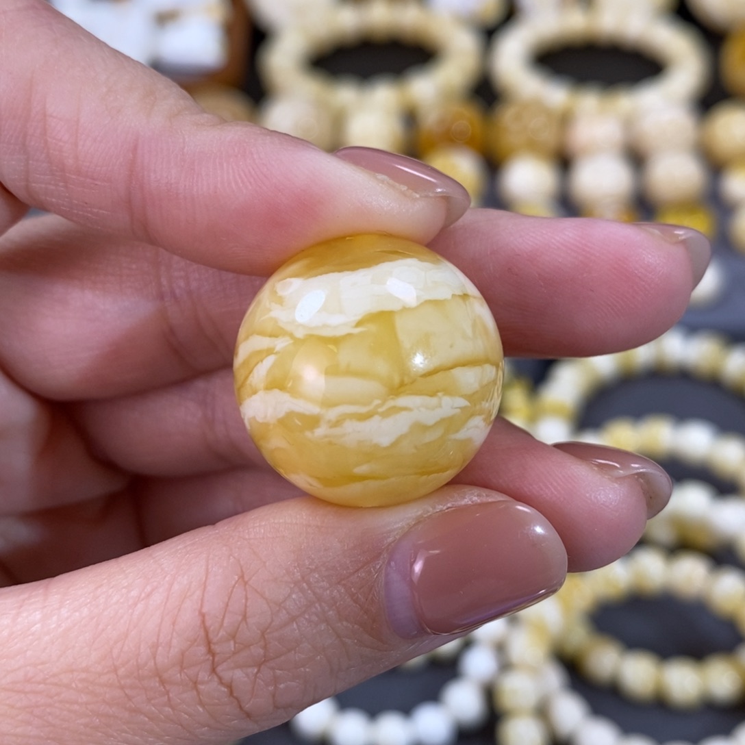 蜜蜡手串未镶嵌X****?23mm金妖虎皮珠子