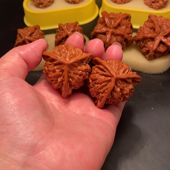 吊坠文玩核桃咖**工艺三棱