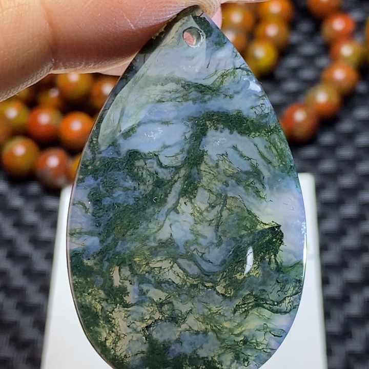 玛瑙/玉髓颈饰未镶嵌