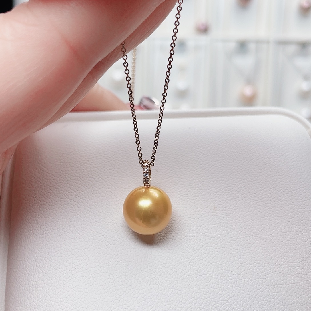 淡水珍珠吊坠(赠链)合金