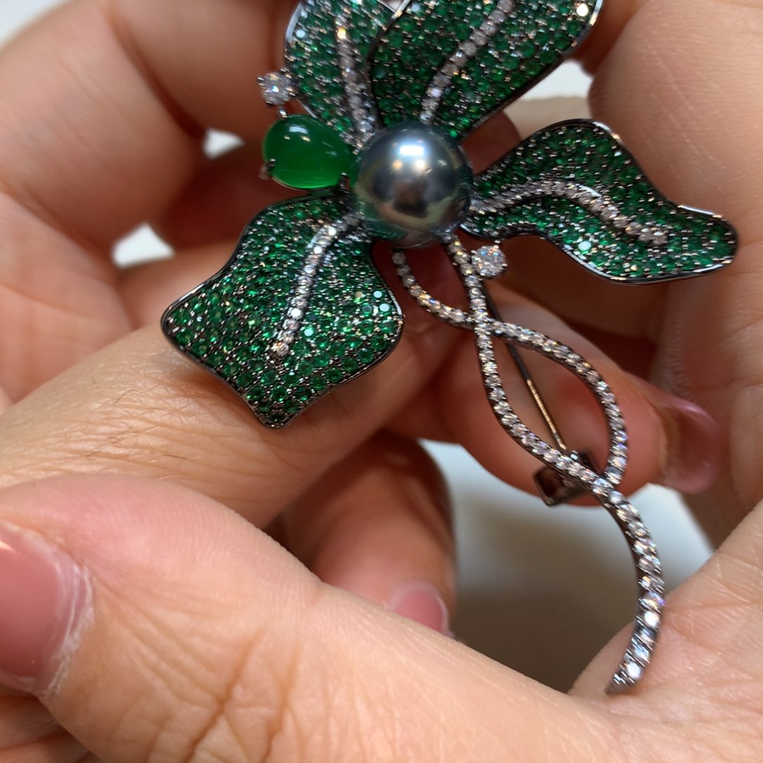 海水珍珠胸饰未镶嵌