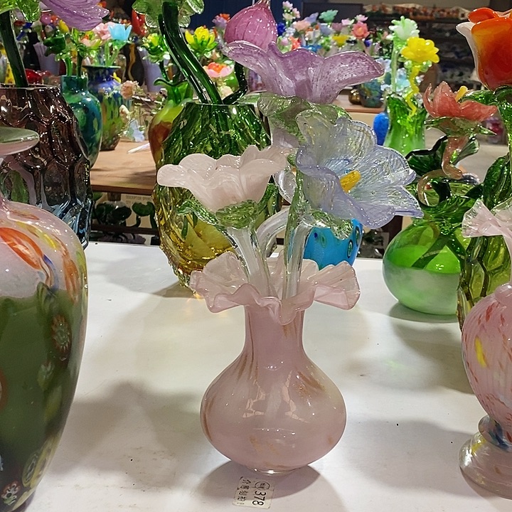 3只花加瓶高35厘米左右