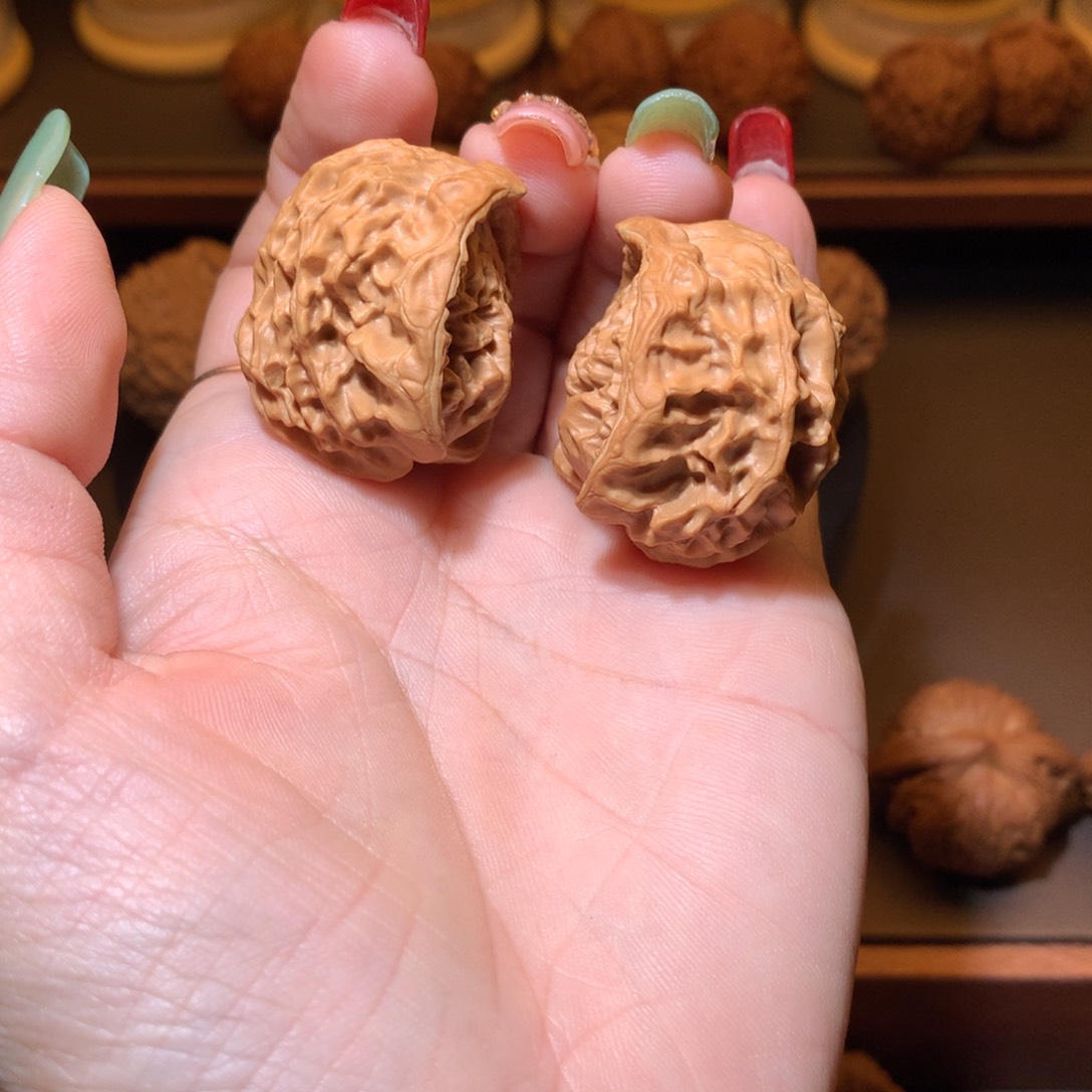 文玩核桃把件32盘山蛇头