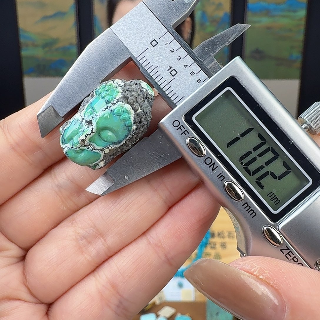 绿松石未镶嵌珠宝奇石