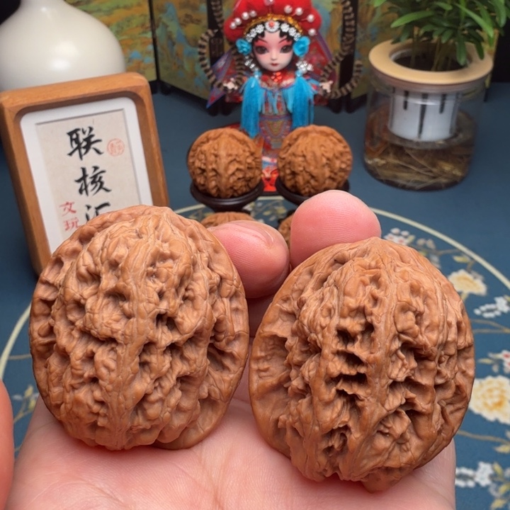 文玩核桃吊坠华北将军 40.5 全品