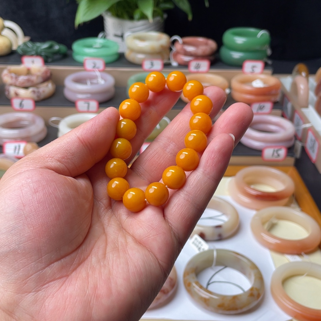 石英质玉未镶嵌手镯