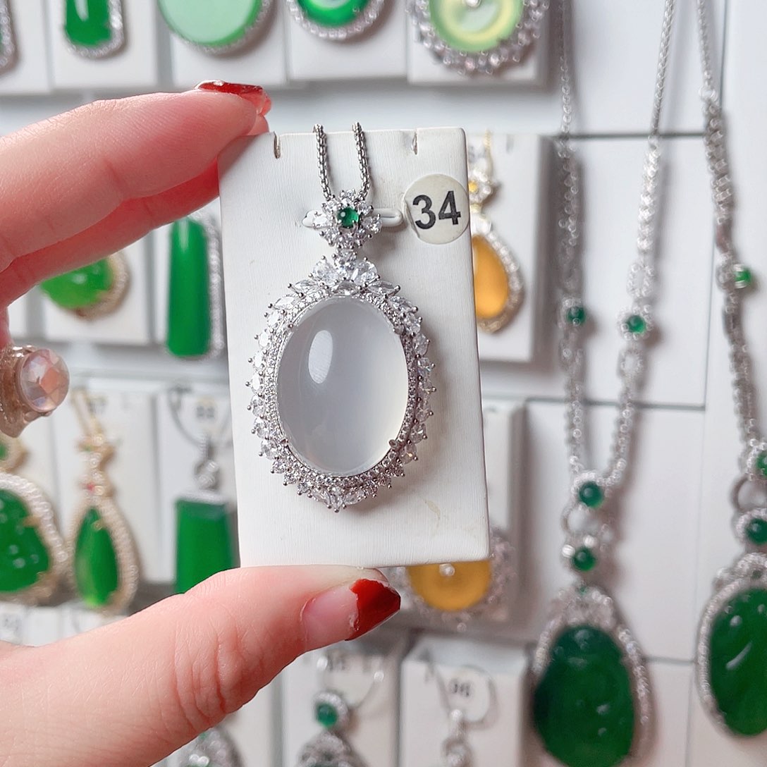 玛瑙/玉髓吊坠(赠链)银S925镶嵌