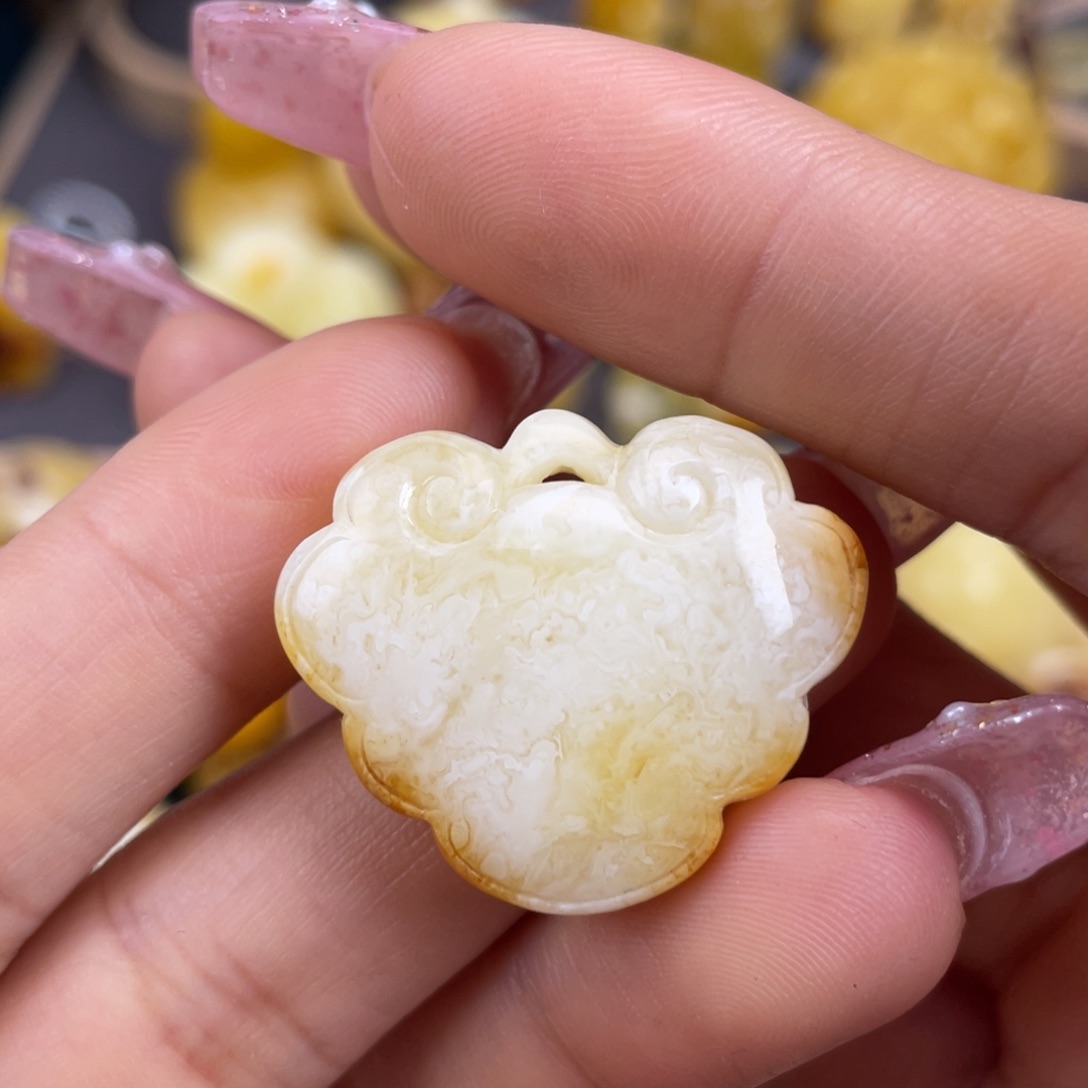 琥珀裸石未镶嵌蜜蜡