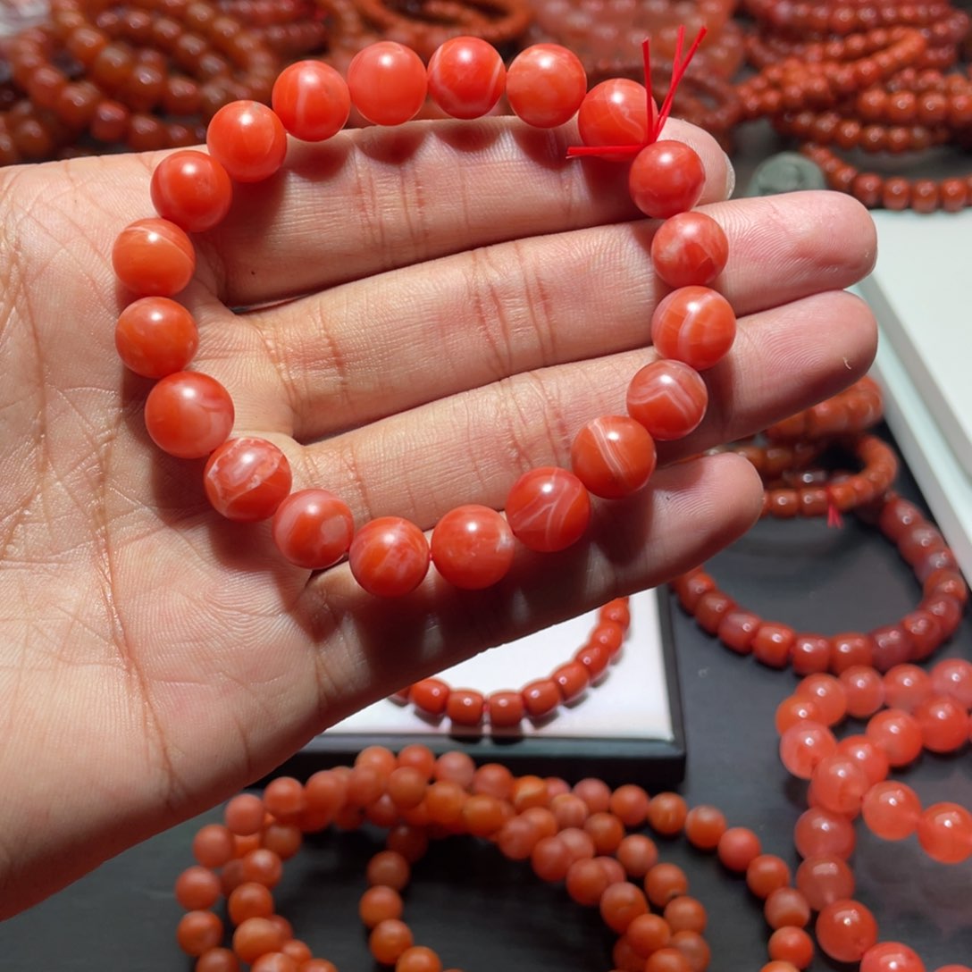 南红玛瑙手链未镶嵌