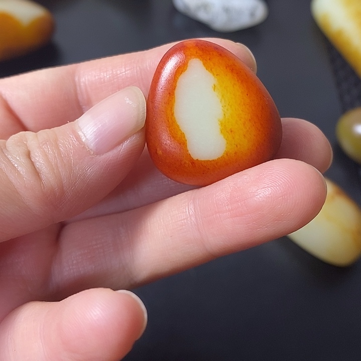 子***7和田玉未镶嵌挂件