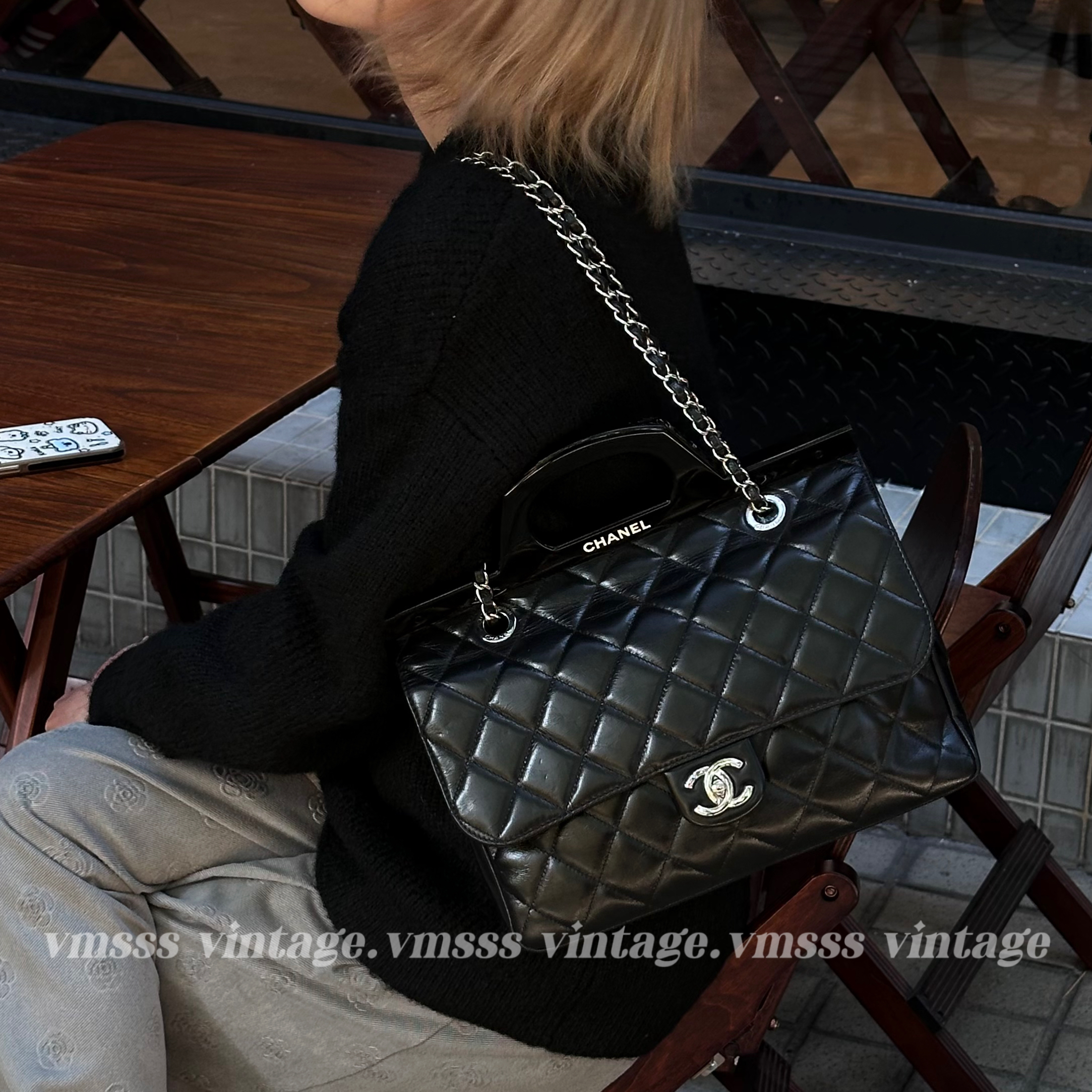 95新 Chanel/香奈儿 衣架包黑色牛皮单肩包 20开 银扣 96853