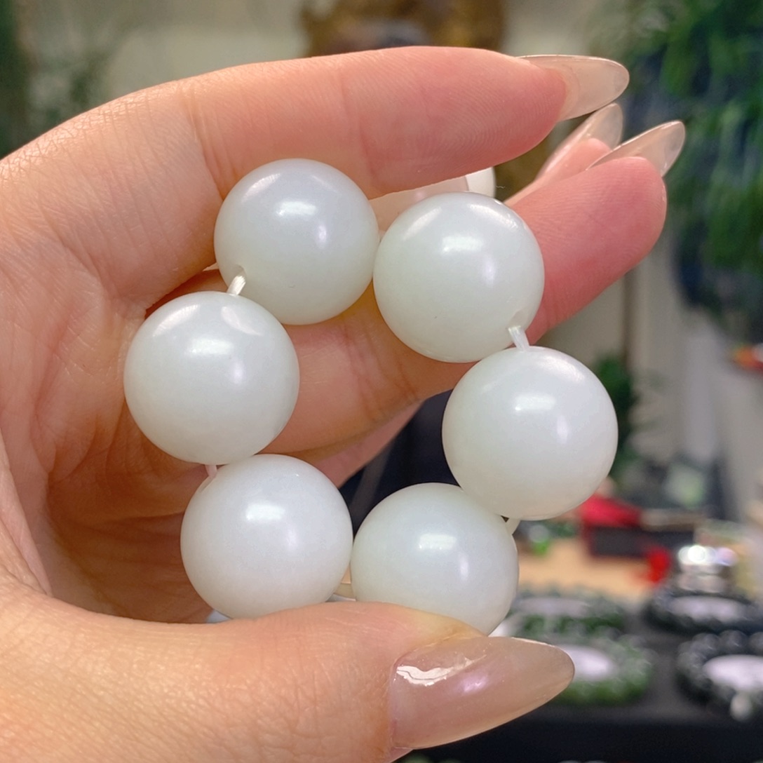 未镶嵌手串和田玉