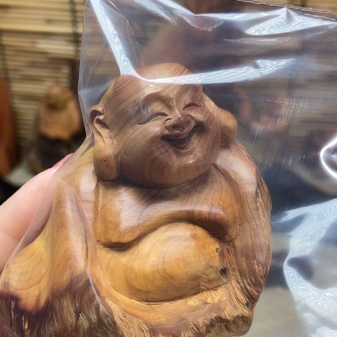 一***护崖柏手把件888888