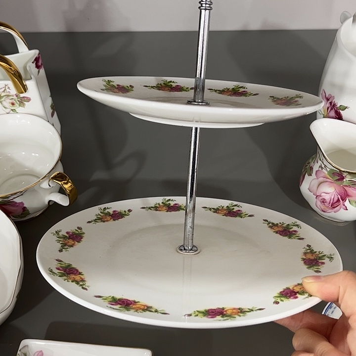 瓷片微瑕骨瓷双层点心盘一个