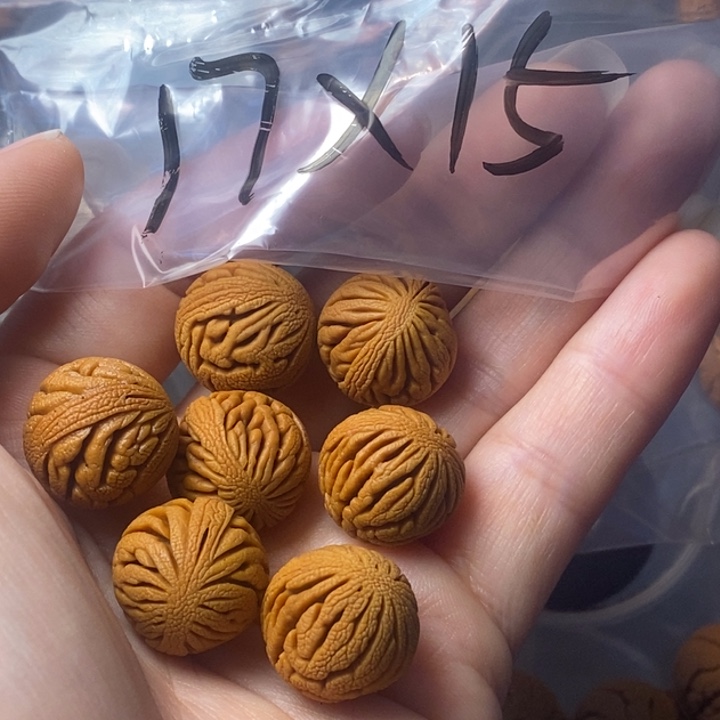 桃核吊坠秦岭野生龙纹桃核17