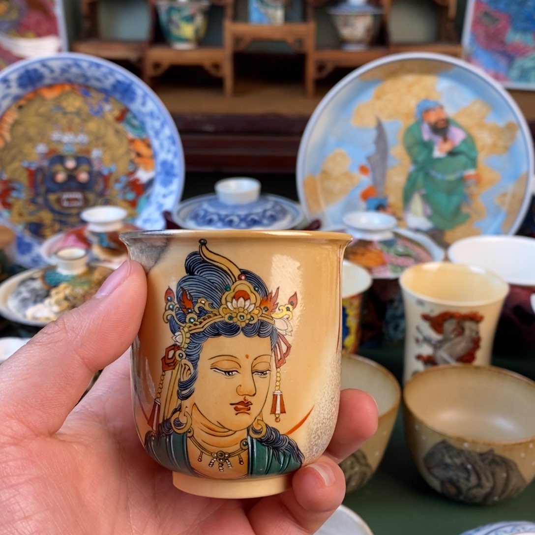 无纯手工手绘陶瓷菩萨