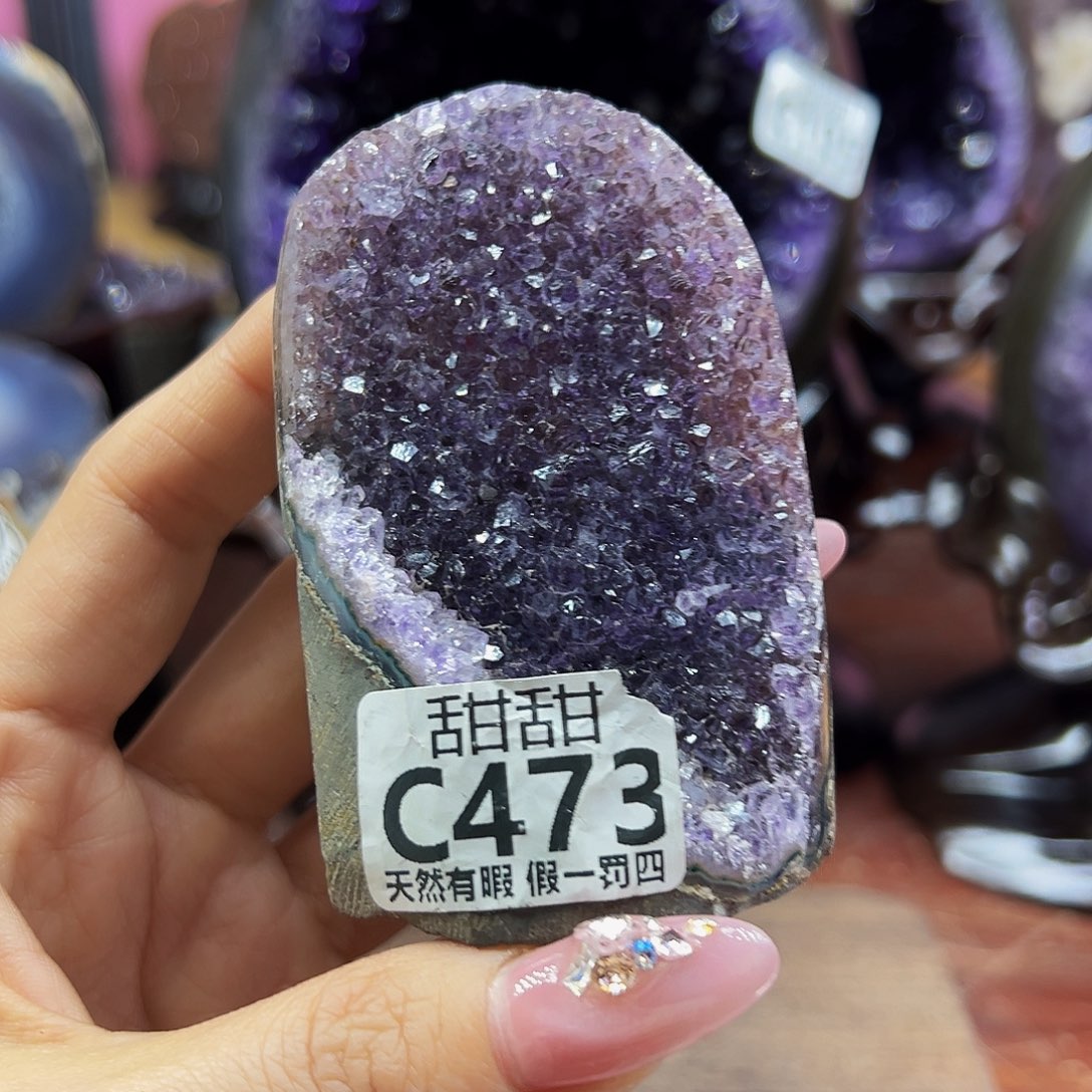 水晶大型摆件未镶嵌