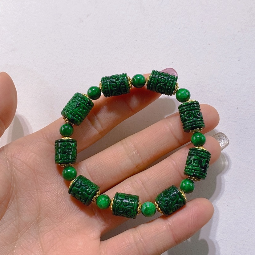 【闪购商品】颈饰未镶嵌翡翠手串