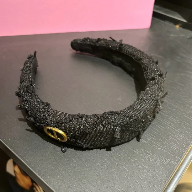 2052猪鼻子粗花昵发箍