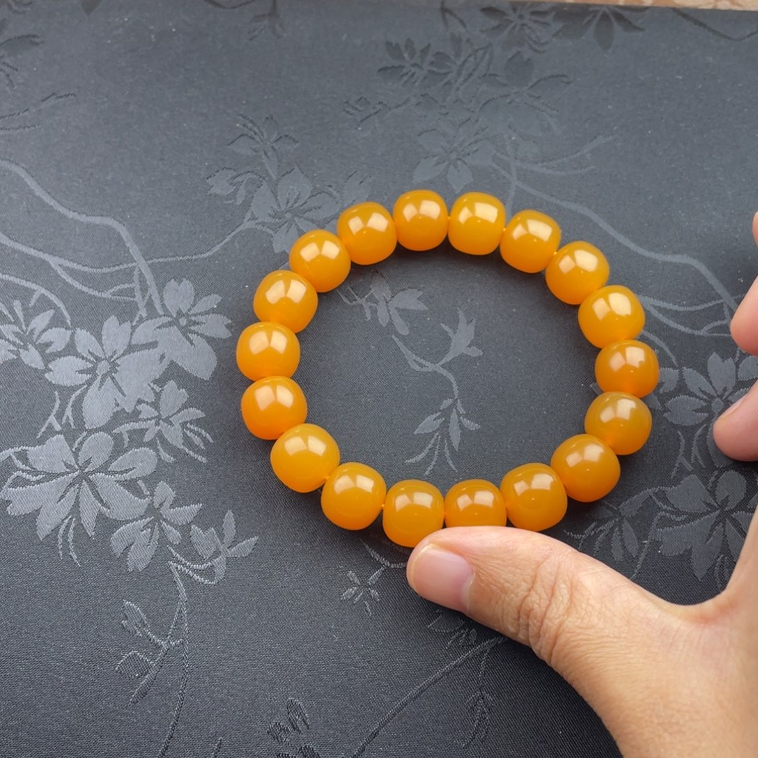 明***i石英质玉（缅黄）未镶嵌颈饰