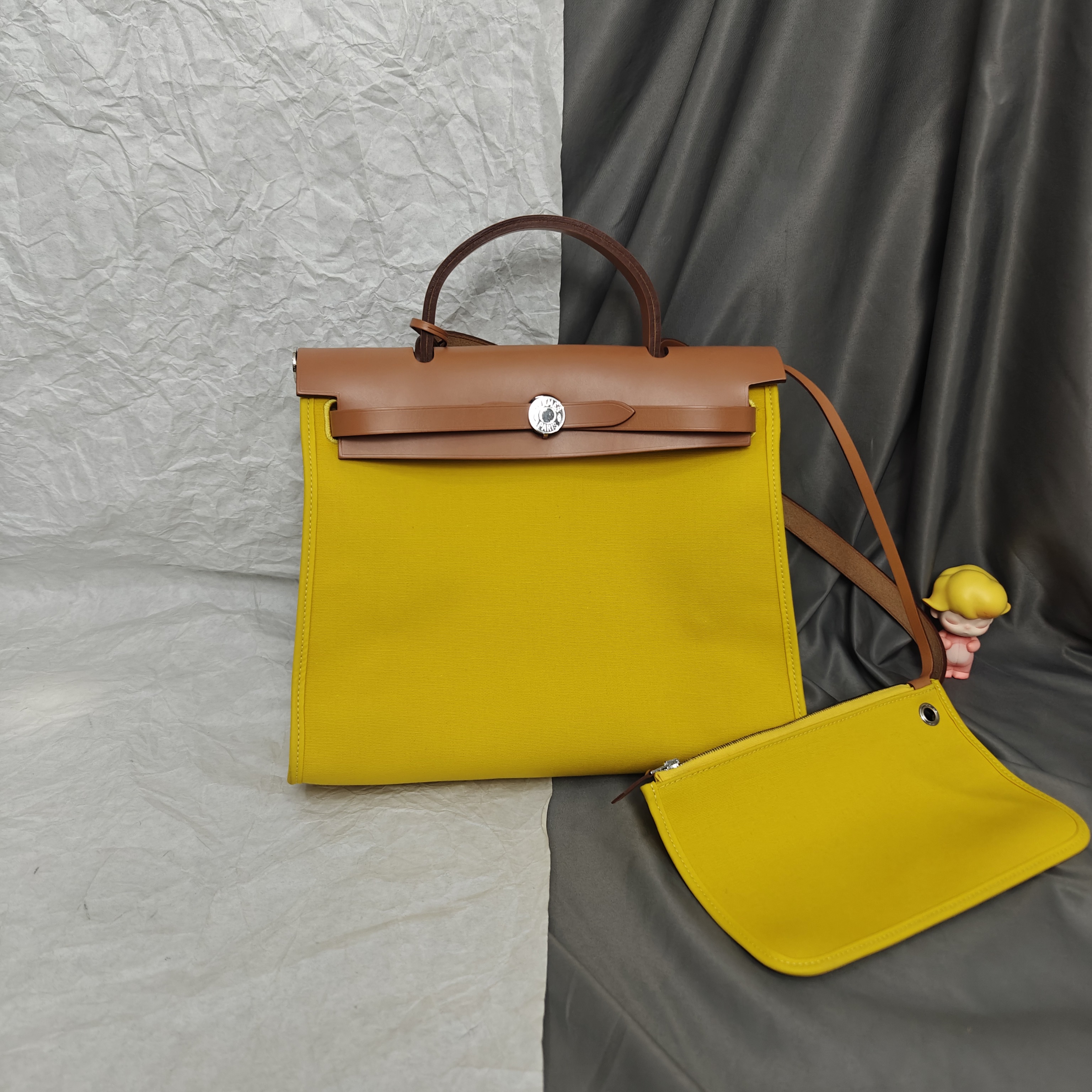 95新 Hermes/爱马仕 【文子姐专属】F654/黄色HERBAG31单肩包/FB