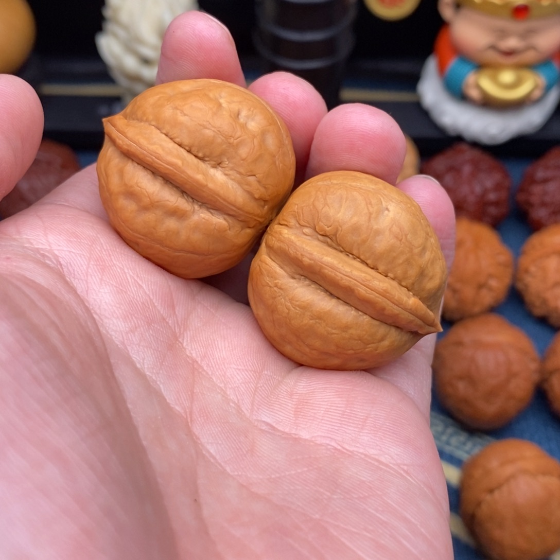 文玩核桃把件卢*长精品小手捻