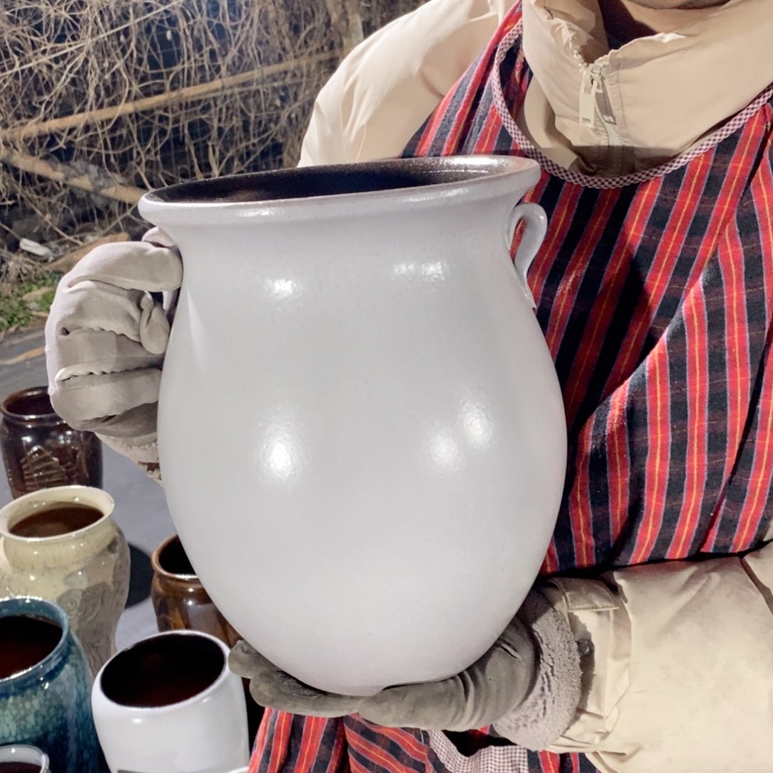 红陶口20高28～～～