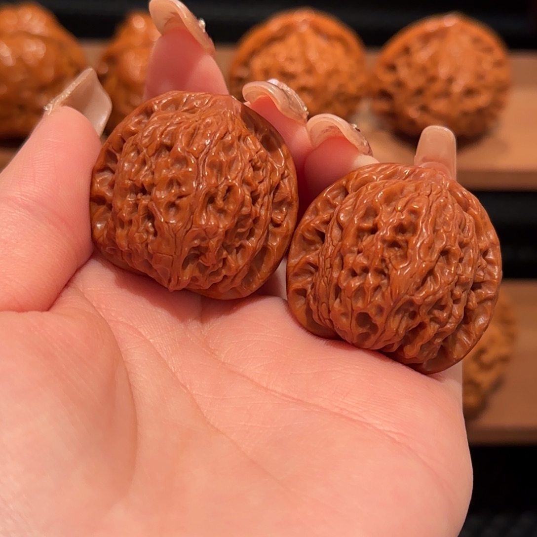 桃核吊坠小平顶33 精品1055